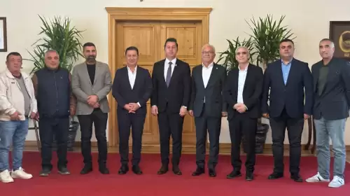 Ayyıldız'dan Başkan Ahmet Aras'a Kritik Ziyaret