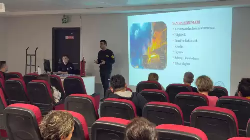 Marmaris Devlet Hastanesi’nde Temel Yangın Eğitimi