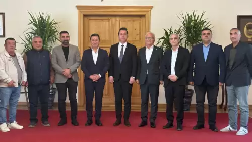 Ayyıldız'dan Başkan Ahmet Aras'a Kritik Ziyaret